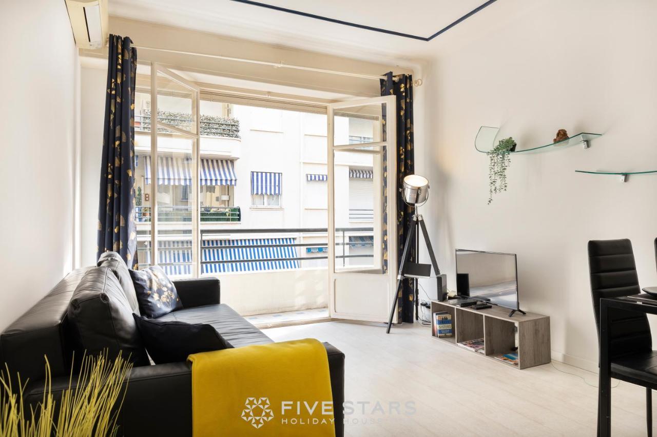 Reine Marie Fshh Appartement